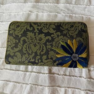 Haiku Women’s Green Floral Zip-Around Wallet, Embroidered Flower, Card Slots